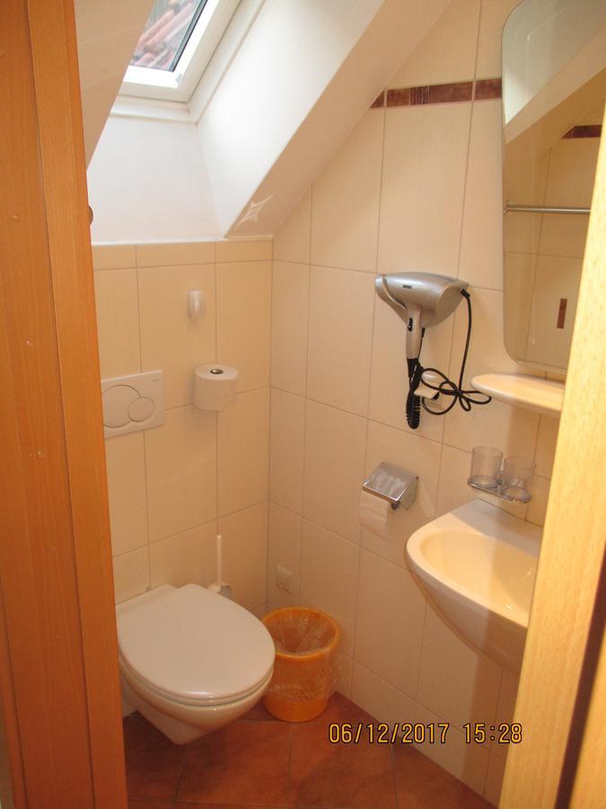 シュピッツ Gastehaus Zur Schonen Aussicht Bed & Breakfast エクステリア 写真